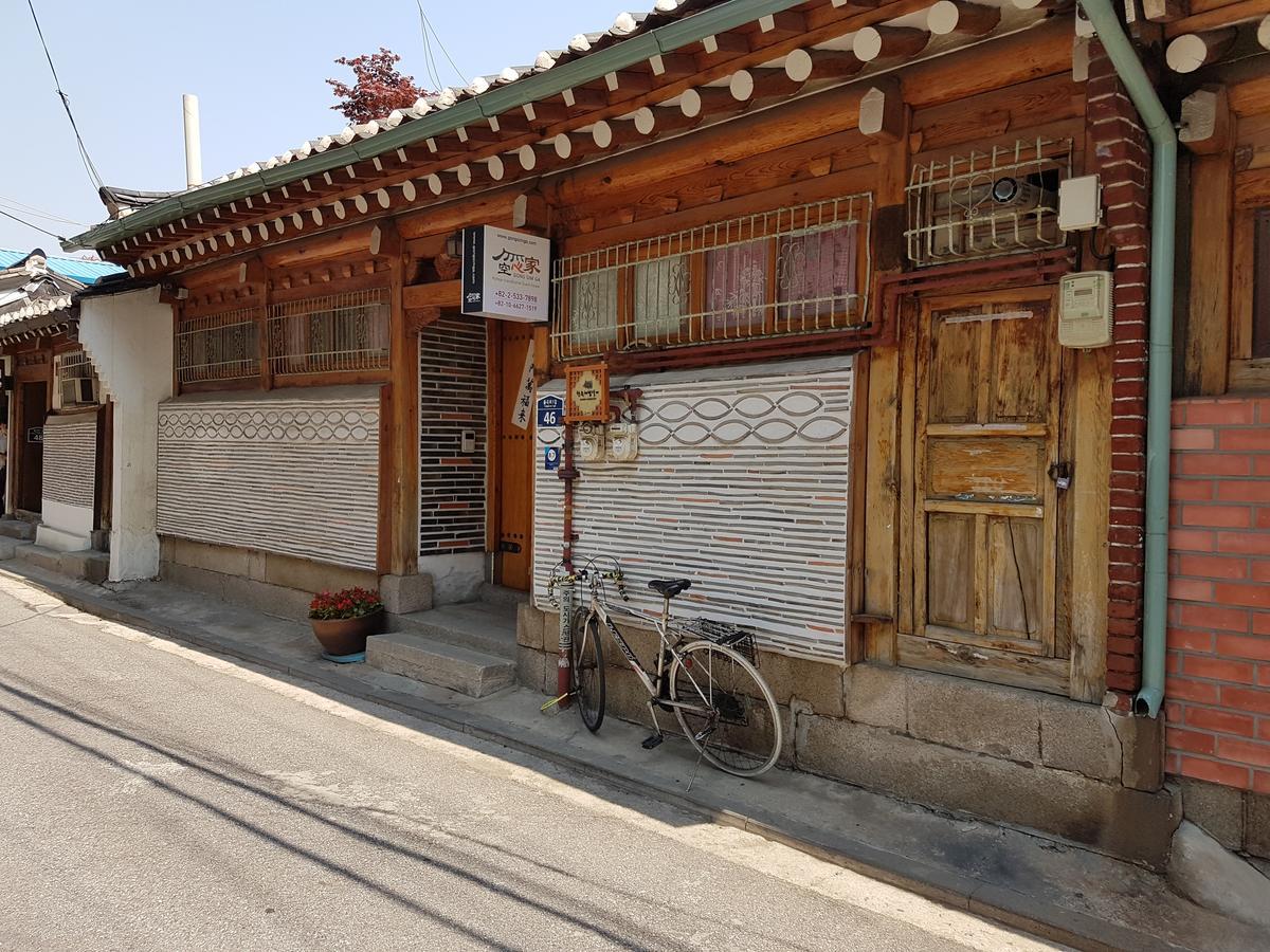 Gongsimga Hanok Guesthouse Сеул Екстер'єр фото