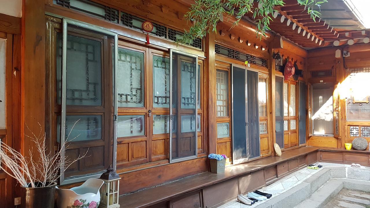 Gongsimga Hanok Guesthouse Сеул Екстер'єр фото