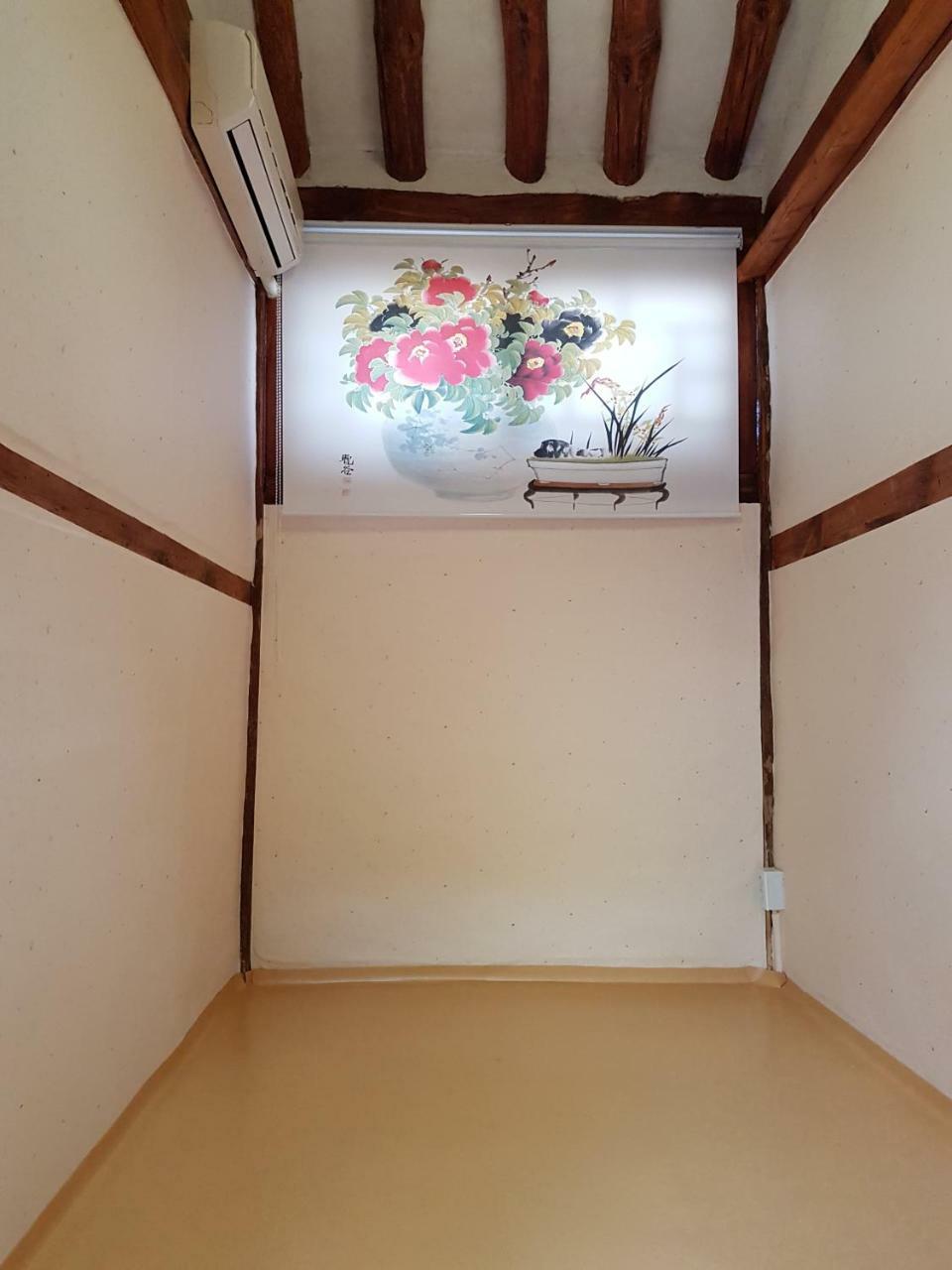 Gongsimga Hanok Guesthouse Сеул Екстер'єр фото